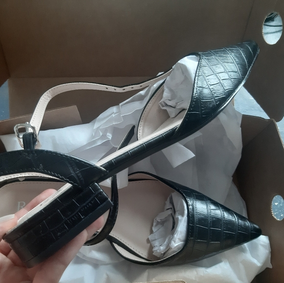 RAID Wide Fit Bonita flat shoes in black c… - Picture 6 of 12